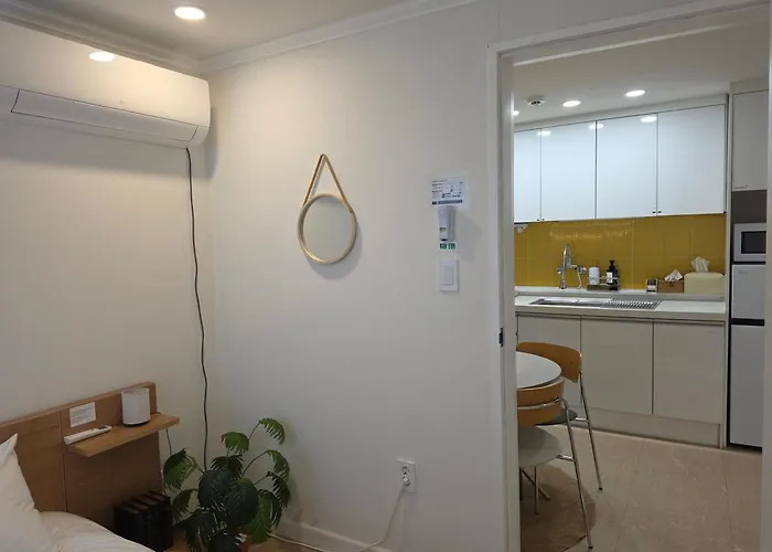 公寓 4-min Walk To Line 9, Free Parking, Lotte World, Kspo & Coex 首爾